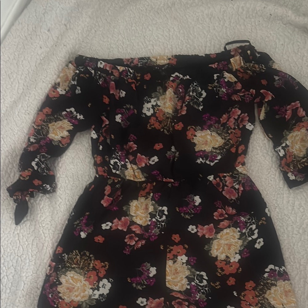 ASU WISH Floral Off-Shoulder jumpsuit shorts